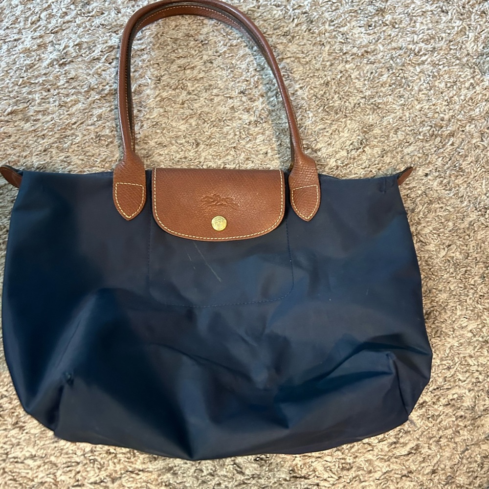 Longchamp medium tote navy